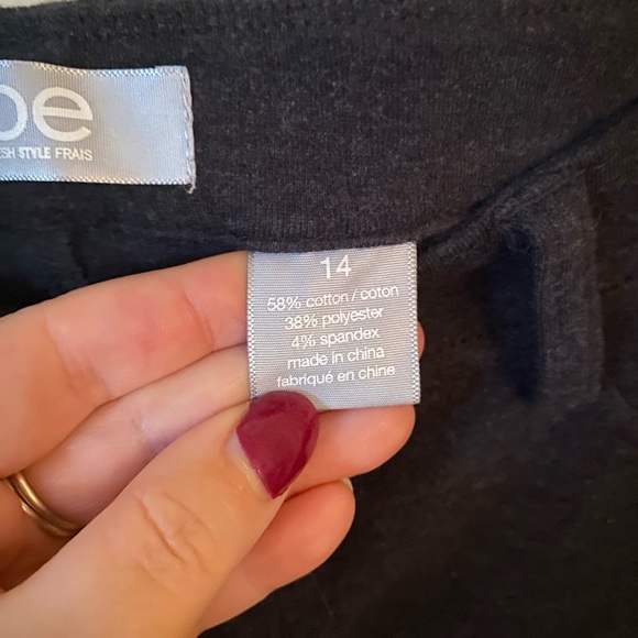 14 - stretchy jersey legging type pants - Picture 4 of 6